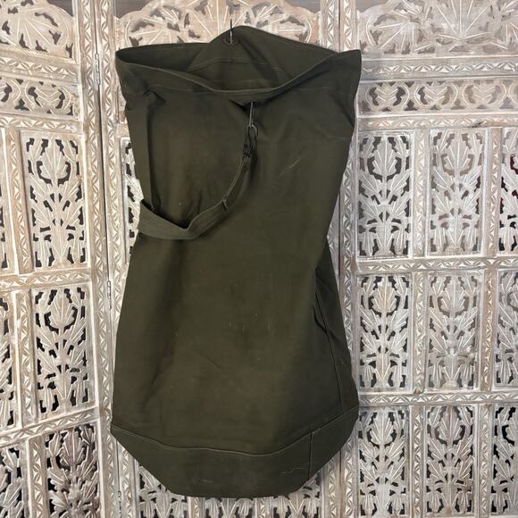 Vietnam War USAF Green Canvas Duffle Bag Granddad Named Original 1960's EXC COND - Picture 5 of 11